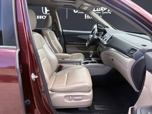 Used 2019 Honda Ridgeline RTL image 16