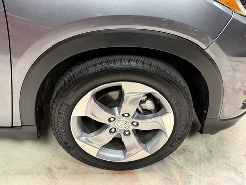 Used 2022 Honda HR-V LX image 36