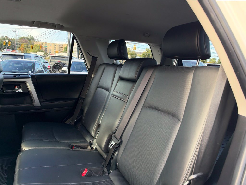 Used 2021 Toyota 4Runner Limited AWD/4WD image 26