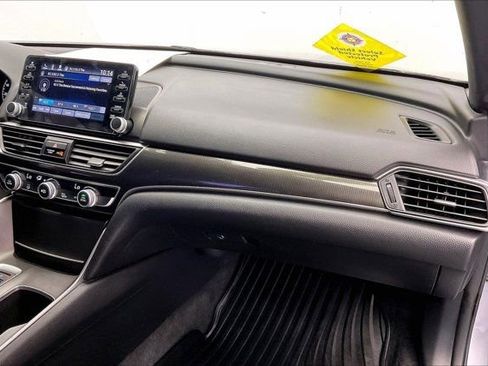 Used 2022 Honda Accord Sport image 16