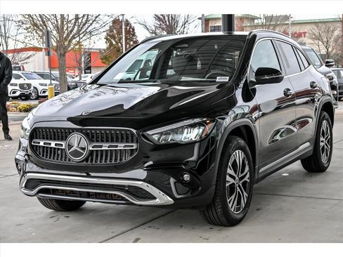 New 2026 Mercedes-Benz GLA 250 4MATIC image 3