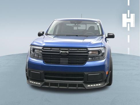 Used 2024 Ford Maverick Lariat w/ Black Appearance Package image 2