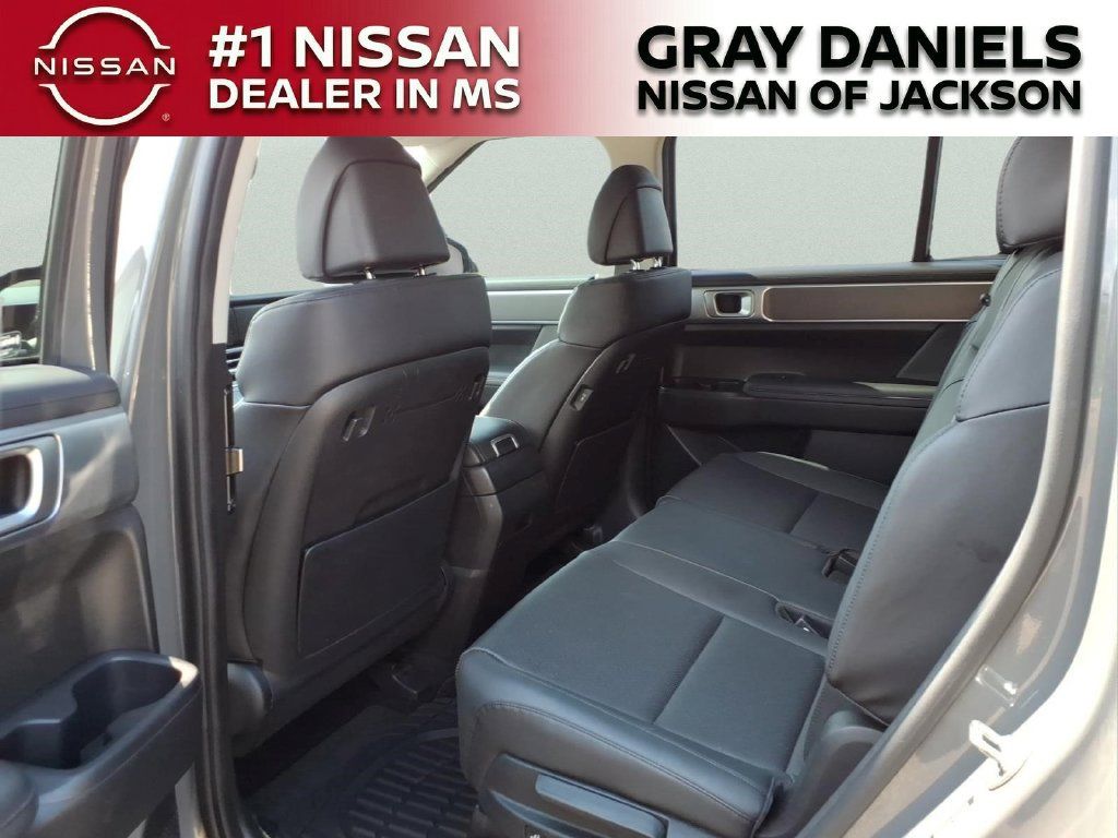 Used 2024 Hyundai Santa Fe SEL AWD/4WD image 27