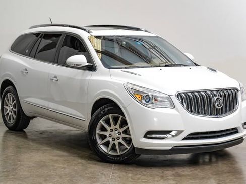 Used 2017 Buick Enclave Leather image 10