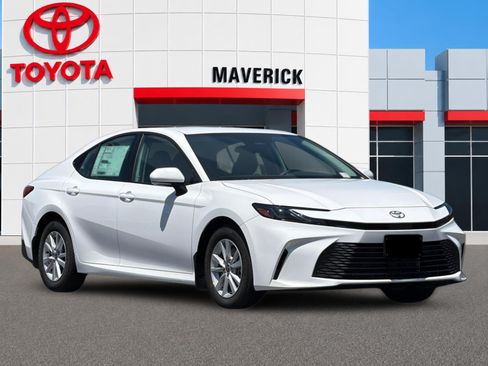 New 2026 Toyota Camry LE FWD image 7