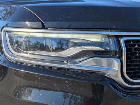 Used 2022 Jeep Wagoneer Series II w/ Premium Group I image 12