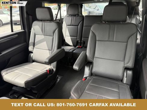 Used 2025 Chevrolet Suburban RST w/ Comfort Package AWD/4WD image 32