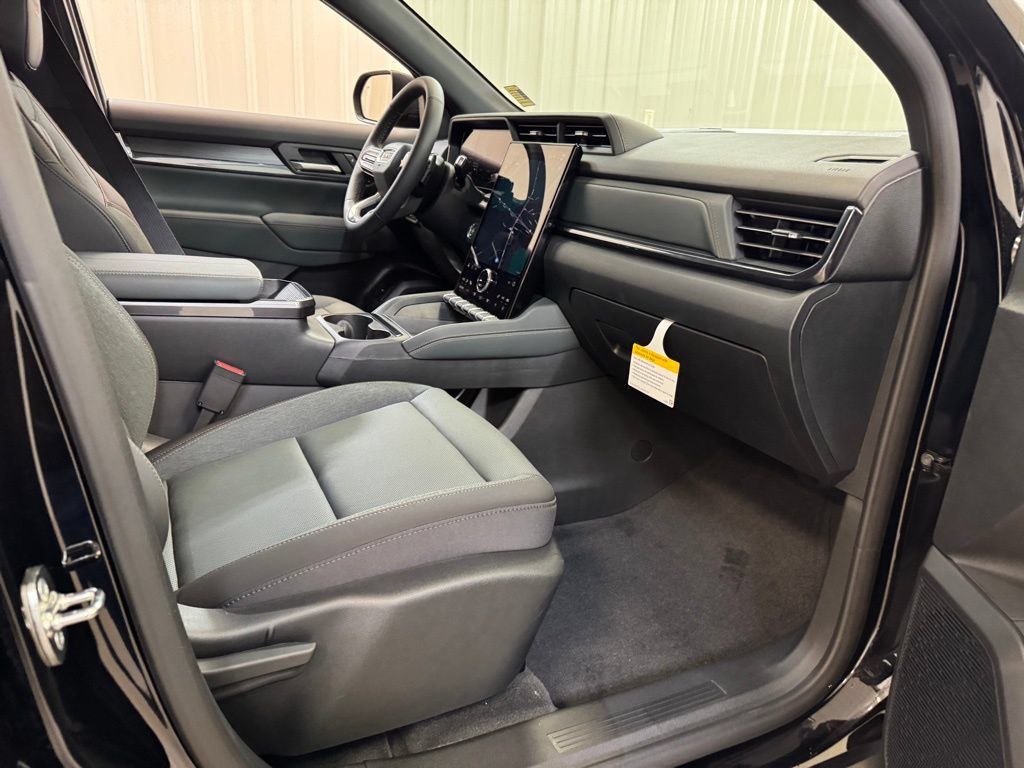 New 2026 GMC Terrain AT4 w/ LPO, Floor Liner Package AWD/4WD image 27