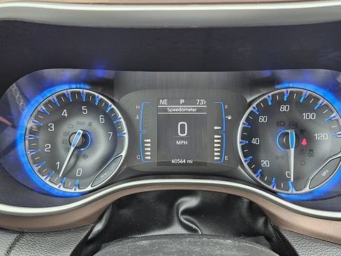 Used 2022 Chrysler Voyager LX FWD image 28
