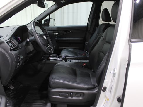 Used 2021 Honda Passport Elite image 3