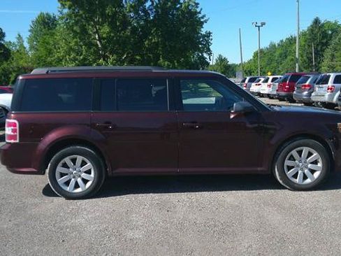 Used 2009 Ford Flex SE FWD image 11