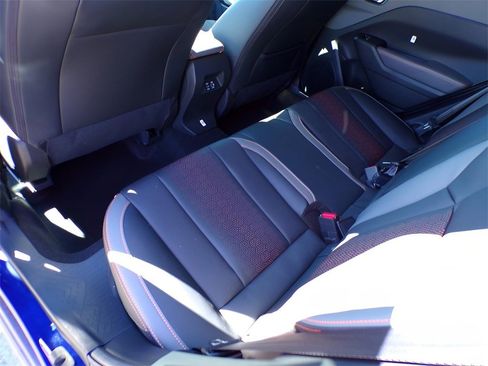 Certified 2025 Subaru Crosstrek 2.5i Limited image 12