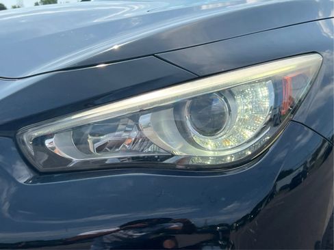 Used 2018 INFINITI Q50 Luxe w/ Essential Package (3.0T Luxe) AWD/4WD image 33