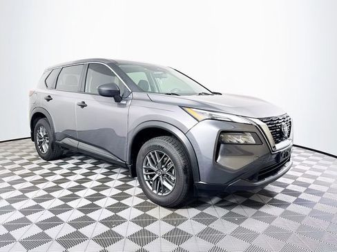 Used 2021 Nissan Rogue S image 9