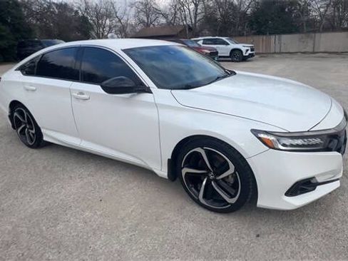 Used 2022 Honda Accord Sport Special Edition image 2