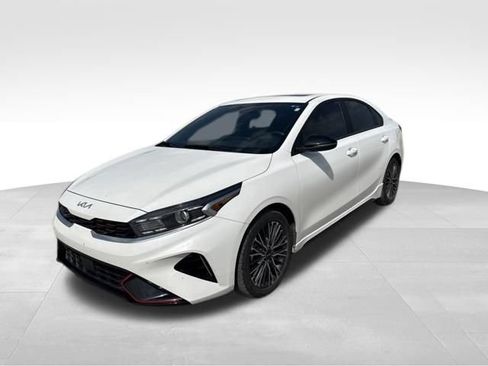 Certified 2023 Kia Forte GT-Line w/ GT-Line Premium Package FWD image 7