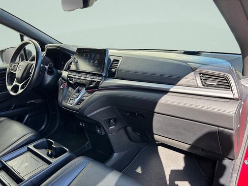 Certified 2025 Honda Odyssey Sport-L image 41