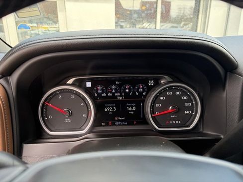 Used 2022 Chevrolet Silverado 2500 High Country w/ Safety Package II image 24