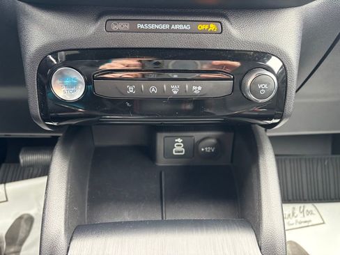 Used 2025 Ford Escape ST-Line w/ Tech Pack #1 image 25