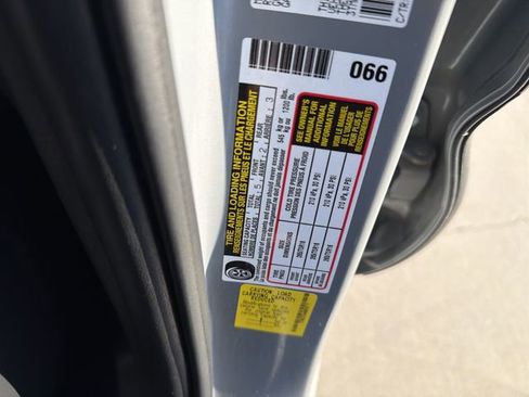 Used 2021 Toyota Tacoma TRD Off-Road image 35