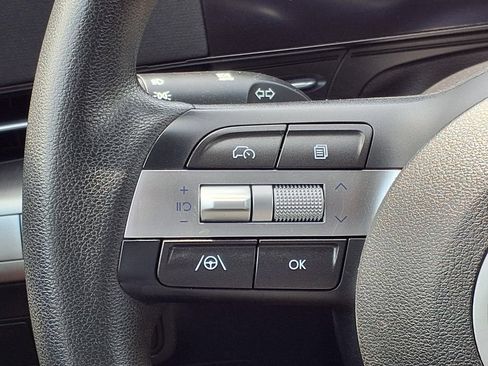 Used 2024 Hyundai Kona SE AWD/4WD image 14