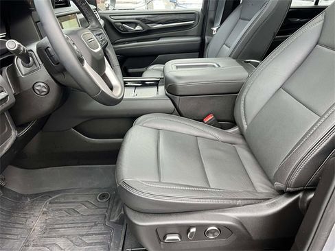 Certified 2024 GMC Yukon Denali image 22