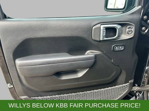 Used 2022 Jeep Wrangler Unlimited Sport AWD/4WD image 20