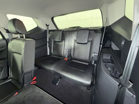 Used 2019 Volkswagen Atlas SE w/ Towing Package image 23