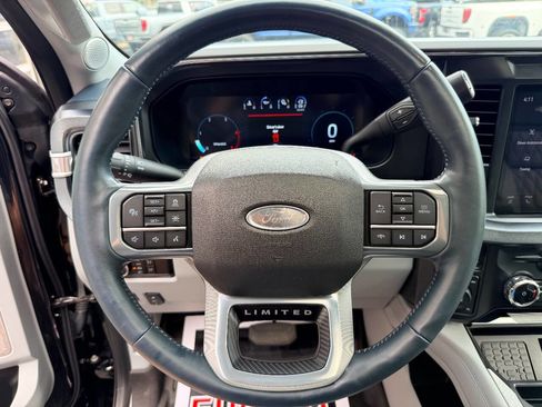 Used 2024 Ford F350 Limited w/ FX4 Off-Road Package AWD/4WD image 25
