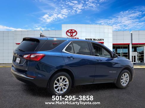 Used 2020 Chevrolet Equinox LT w/ Driver Convenience Package FWD image 5