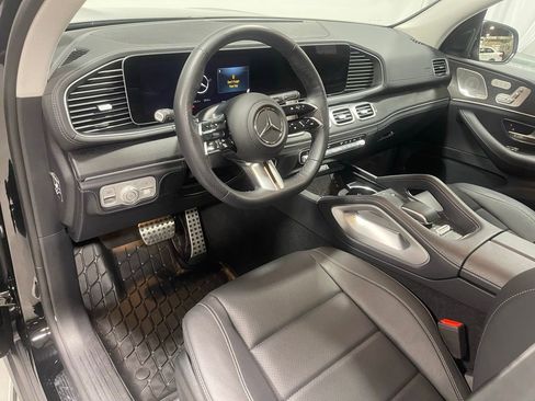 Used 2026 Mercedes-Benz GLS 450 4MATIC image 21