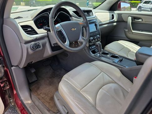 Used 2015 Chevrolet Traverse LT AWD/4WD image 11