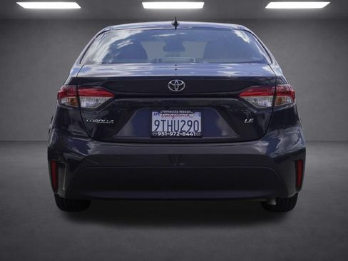 Used 2025 Toyota Corolla LE FWD image 5