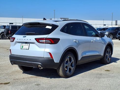 New 2026 Ford Escape ST-Line image 4