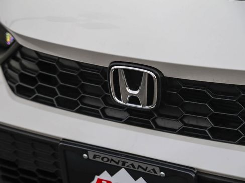 Used 2025 Honda Civic Sport image 10