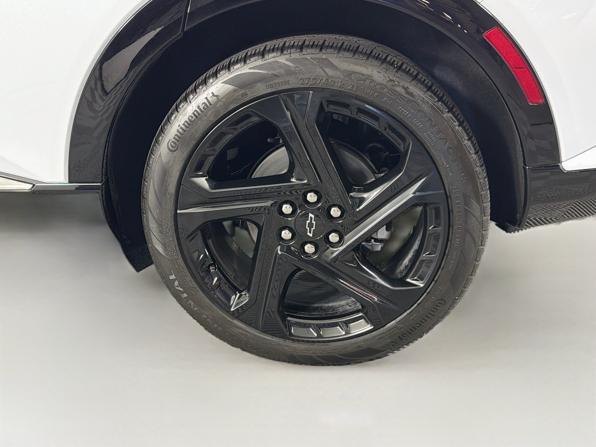 Used 2026 Chevrolet Equinox EV RS FWD image 11