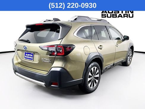 Certified 2025 Subaru Outback Touring XT AWD/4WD image 8