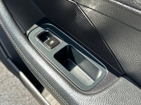 Used 2019 Porsche Panamera image 39