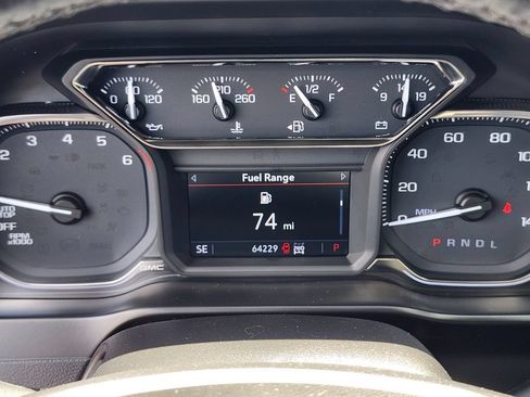 Used 2019 GMC Sierra 1500 SLE w/ SLE Value Package AWD/4WD image 29