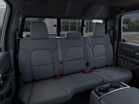 New 2026 RAM 1500 Express AWD/4WD image 18