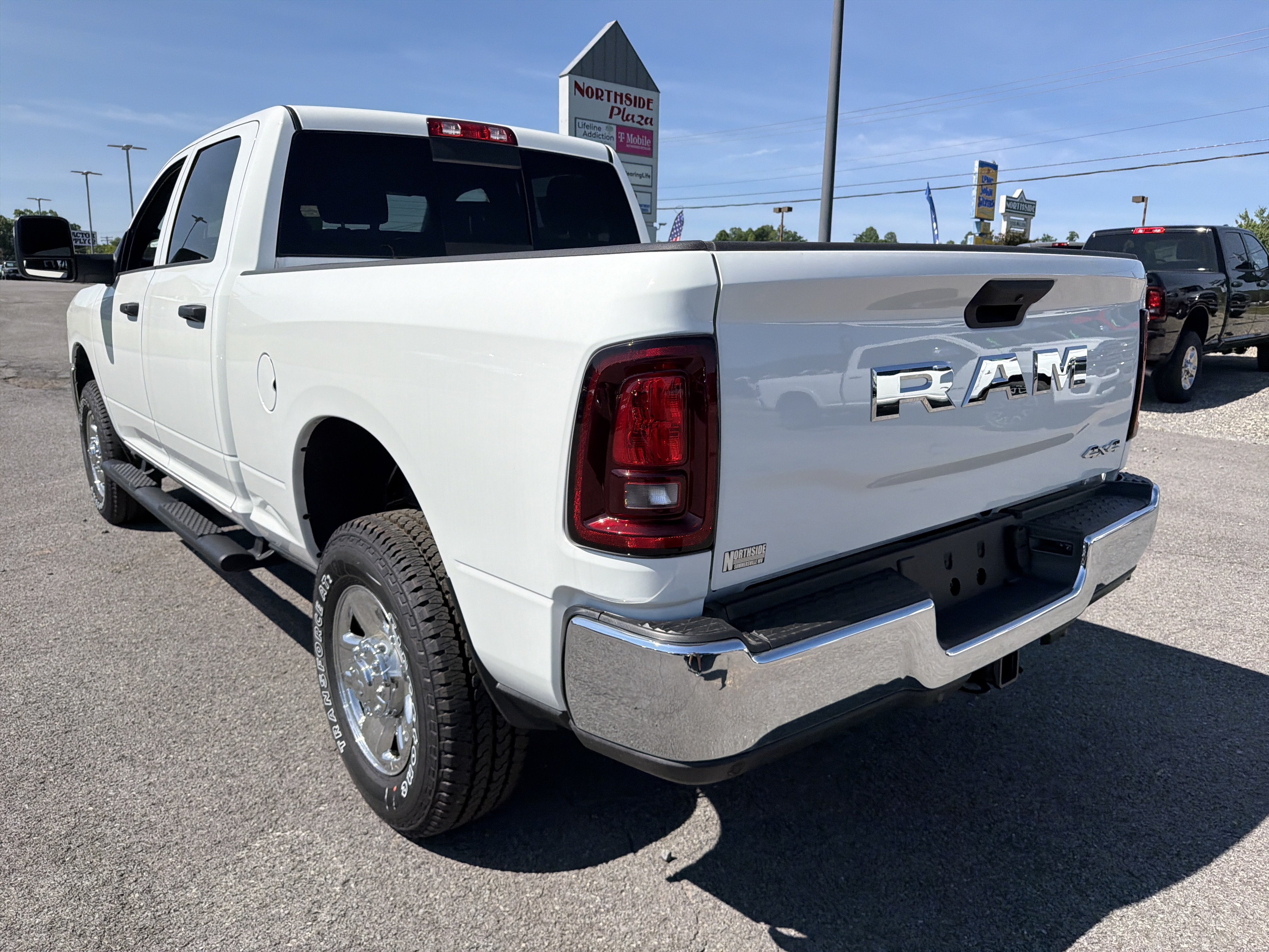 New 2026 RAM 2500 Tradesman AWD/4WD image 8