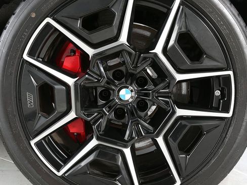 Used 2025 BMW XM AWD/4WD image 6