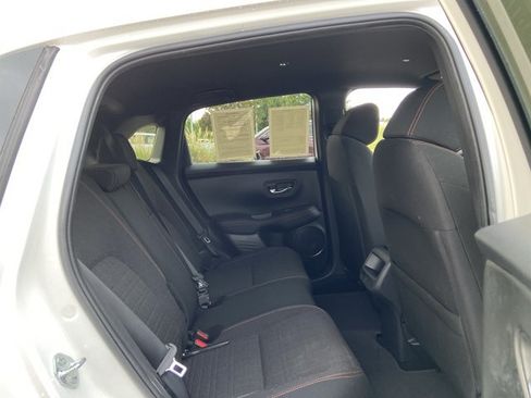 Used 2025 Honda HR-V Sport image 14