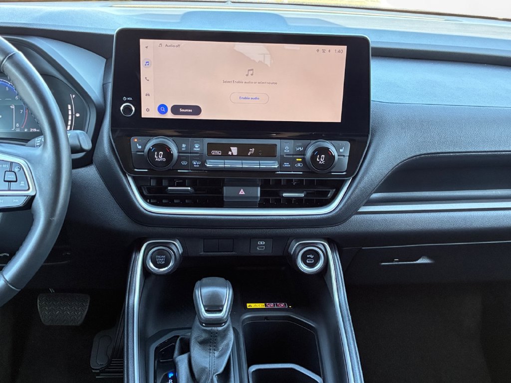 Used 2026 Toyota Grand Highlander AWD image 3