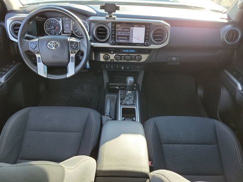 Used 2021 Toyota Tacoma SR5 w/ Trail Edition AWD/4WD image 15