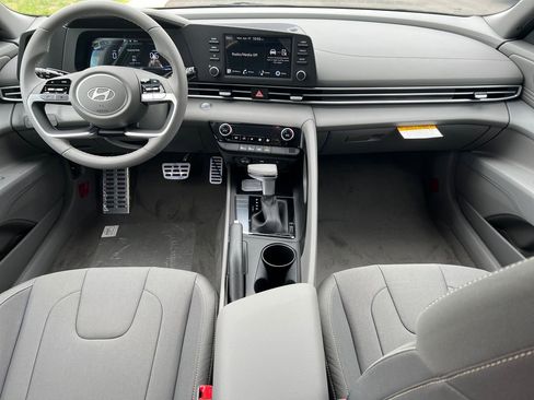 New 2026 Hyundai Elantra Sport w/ Cargo Package FWD image 22