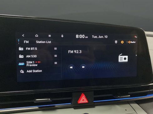 New 2025 Hyundai Elantra Limited image 19