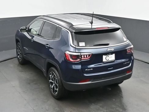 New 2026 Jeep Compass Limited image 41