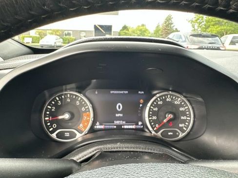 Used 2022 Jeep Renegade Latitude w/ Convenience Group AWD/4WD image 25