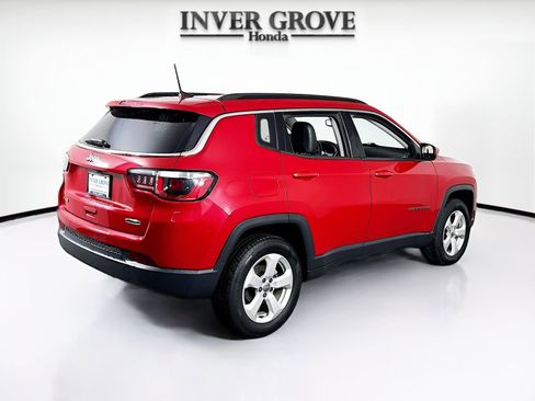 Used 2018 Jeep Compass Latitude w/ Popular Equipment Group AWD/4WD image 5